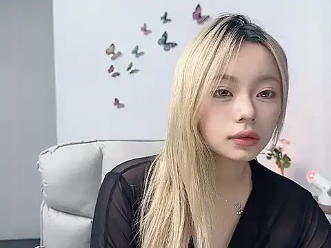 Emma668866 webcam