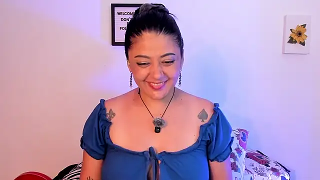 LauraToro_ webcam