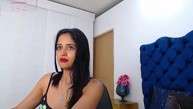 Lili666_ webcam