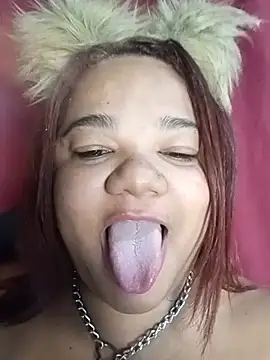 Meellcarioca live cam on StripChat