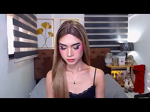JuicyCockThea webcam