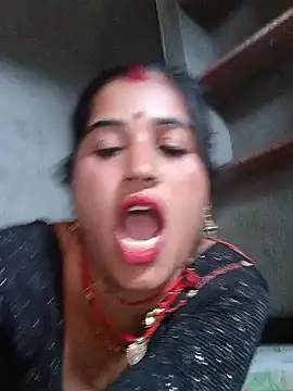 Hot_kamla