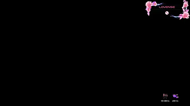 mia_rouxx1 webcam