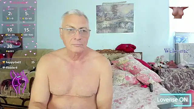 _lady_red_ webcam
