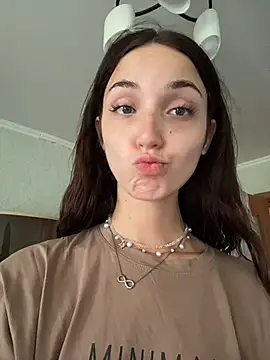 DollyTall live sex cam