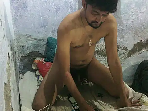 rocogujubull (Ask my age) - nude show pvt