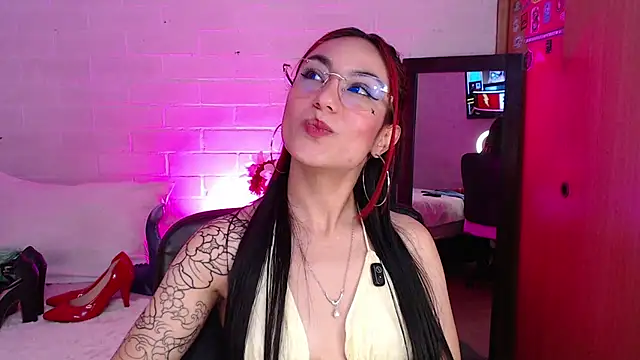 Amy66 webcam