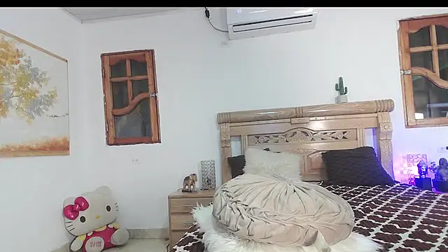 bratz_glloe live cam on StripChat