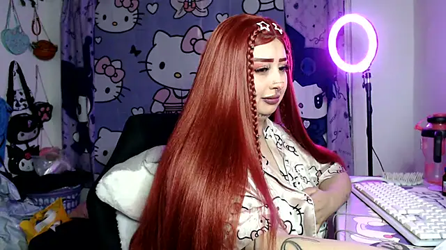 lussyevans24 live cam on StripChat