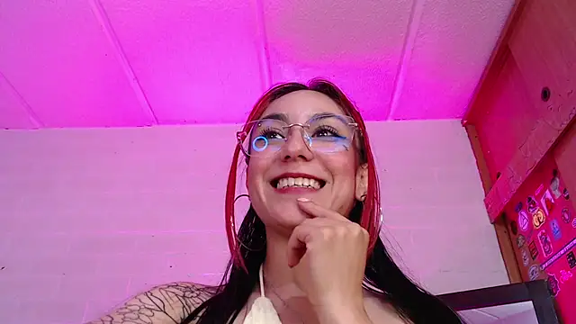 Amy66 webcam
