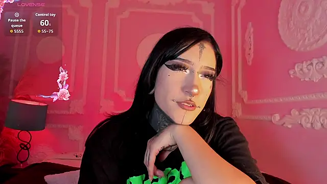 Kat_VonDe webcam