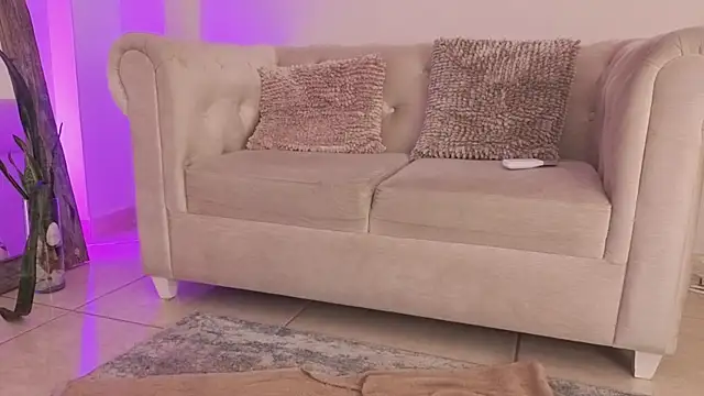 Emilly_Beaumont webcam