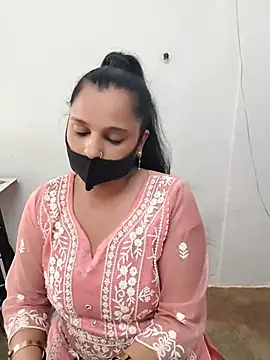 Lusty_mussty webcam