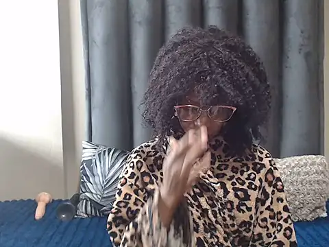TinyTroubleXXXXX webcam