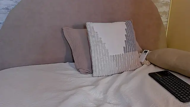 Baby_Wardwell_ webcam