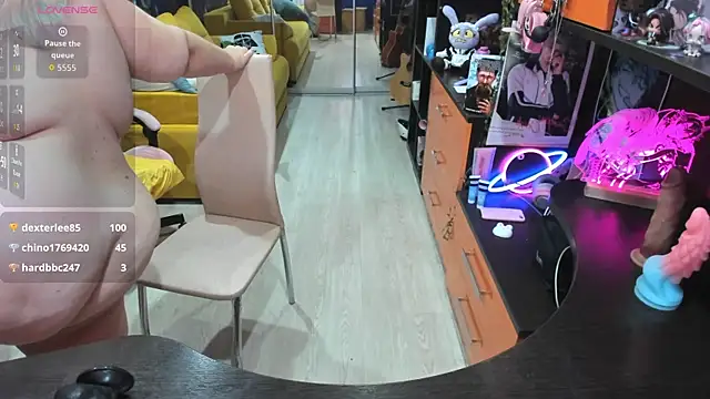 Softie_Sofy webcam