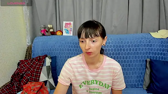 TayanaJons webcam