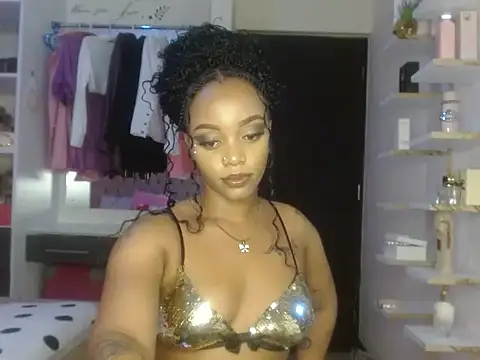 Sexy_Babydoll221 live cam on StripChat