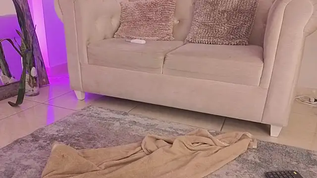 Emilly_Beaumont webcam