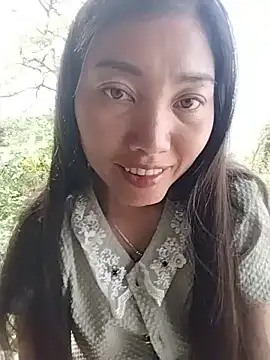 Lovephay8x live cam on StripChat