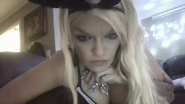 marilyn420 webcam