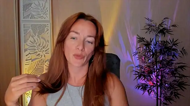 RebeccaMartinez webcam