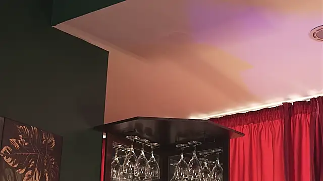 LuxenNoir live cam on StripChat