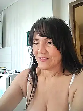 MilkCandyGirl webcam