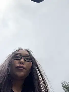 trytomakememoam webcam