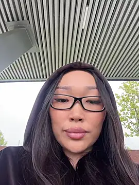 trytomakememoam webcam