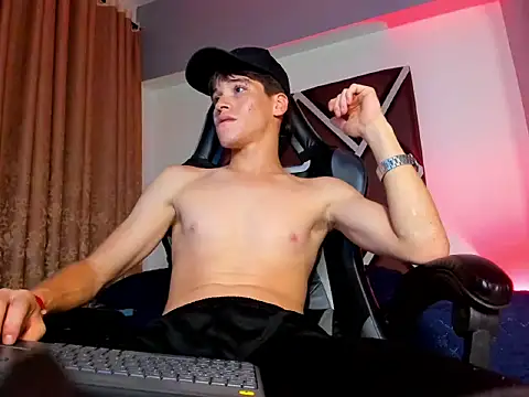 Axel_Royce webcam