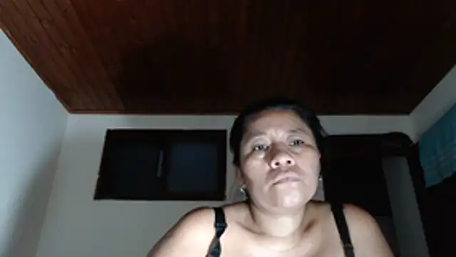 adrixxx38 webcam