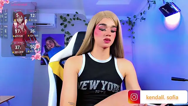 Sophiaa_doll_ webcam