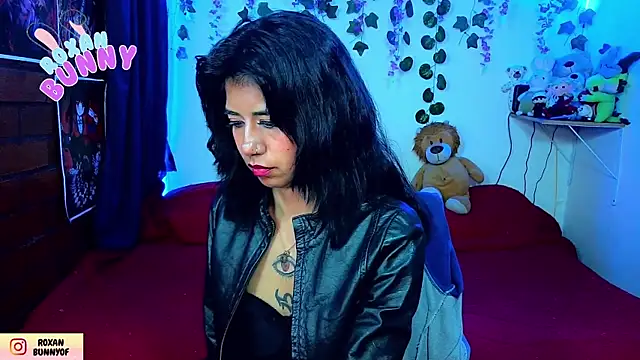 Roxanbunny1 webcam