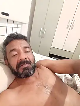 mineirinho22cmAtv webcam