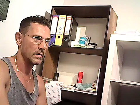 mastercharisma35 webcam