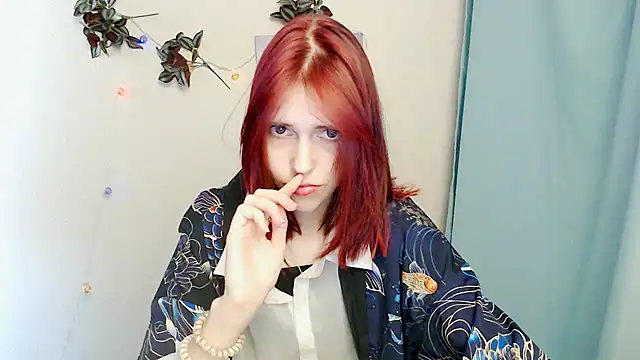 GuessMe___ webcam