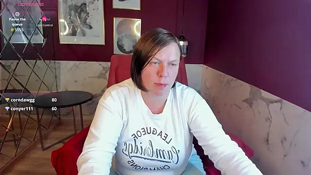 KellyPerfection webcam