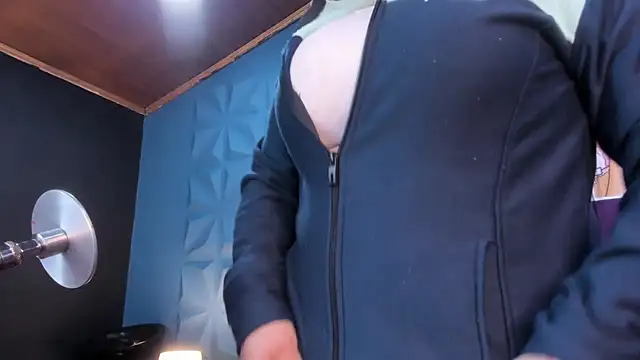 NicoleJonss webcam