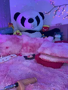LindaWz_ webcam