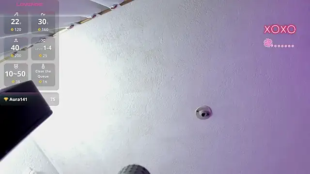 TiinaJonus_ webcam