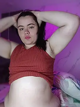 Vicky-Mooree webcam