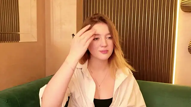Laura_Stellar webcam