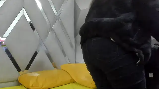 Charlotte_Moon1 webcam
