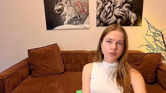 LoveXLexi webcam