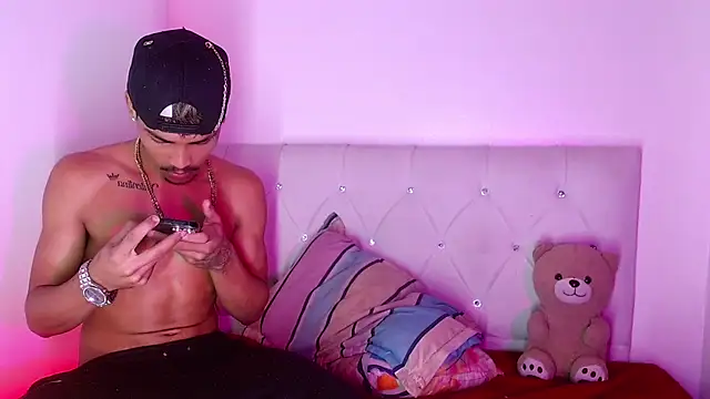 Angel_foxc13 webcam
