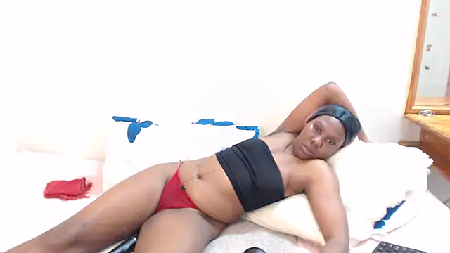 Tinnypussie webcam
