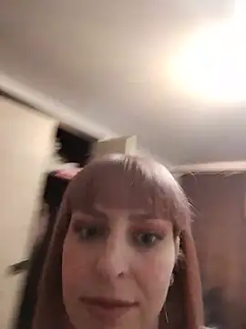EmmaKrosss webcam