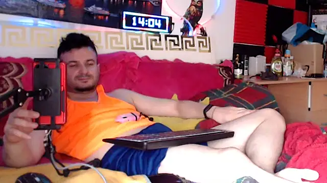 Hugec0ck007 webcam