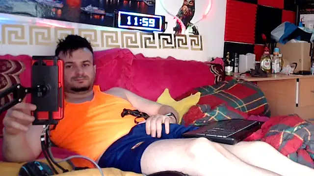 Hugec0ck007 webcam